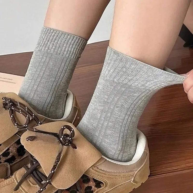 

1/6Pairs Lolita Kawaii Ribbed Cotton Socks Mid Calf Wide Cuff Simple Design Soft Crew Socks for Women Daily Wear Spring Winter