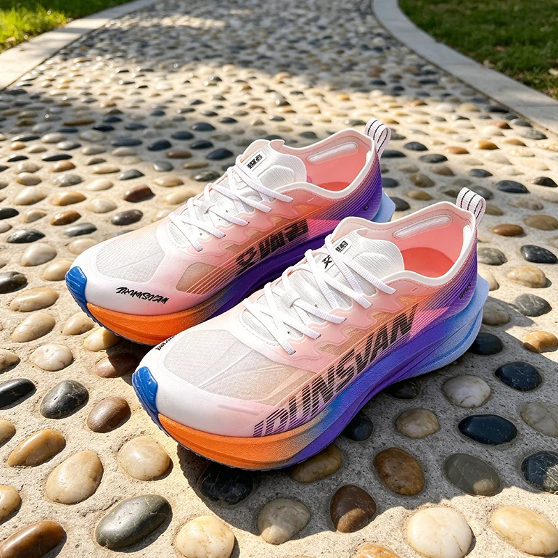 IRUNSVAN  Carbon Plate Running Shoes Suitable For Both Men And Women Professional Marathon Racing Shoes With High Rebound 066