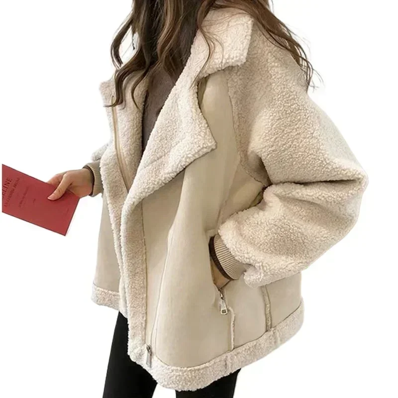 2024 New Thickened Warm Fur Integrated Lamb Fur Jacket, Loose and Versatile Deerskin Velvet Top, Motorcycle Suit Trendy