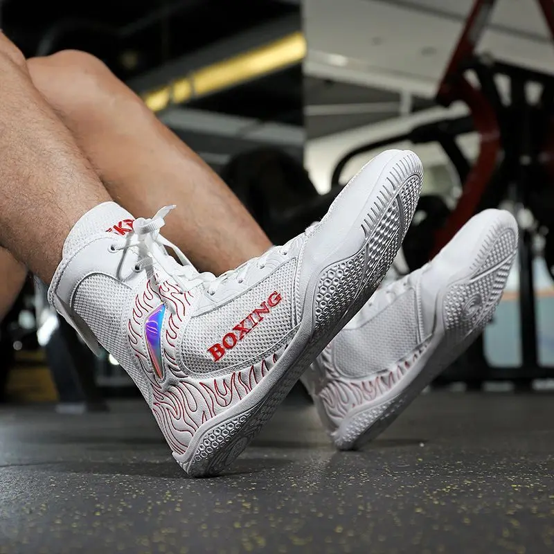 Zapatos de boxeo para hombres y mujeres, zapatos de lucha de alta calidad para combate libre, entrenamiento físico interior, zapatos de lucha, zapatos profesionales de Kickboxing