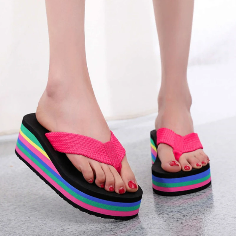 Women\'s Rainbow Color Platform Flip Flops Summer Thick Sole Lightweight Slip-on Wedges Sandals Girls Beach Slippers