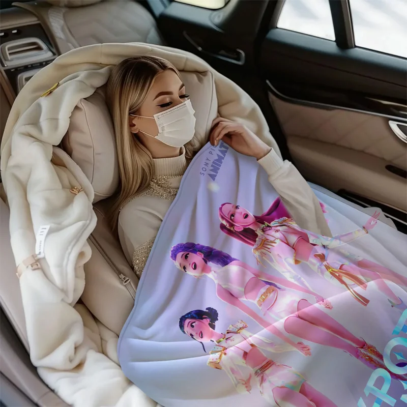 K-Pop شيطان الصيادين بطانية الساخن أنيمي الفانيلا بطانية مروحة هدية مناسبة للمنزل الترفيه التخييم السفر بطانية متعددة الوظائف