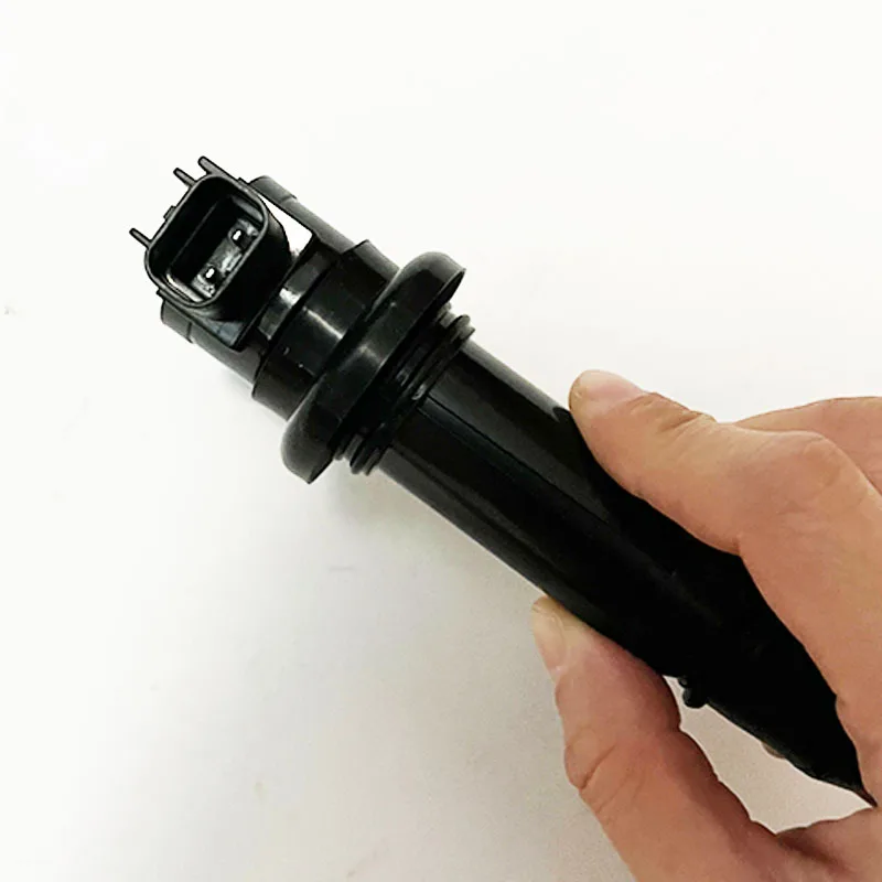 1/4PCS F6T548 Ignition Stick Coil Super Tenere 1200 / Super Tenere 1200 ES XTZ1200 2012-2021 Cap F6T548
