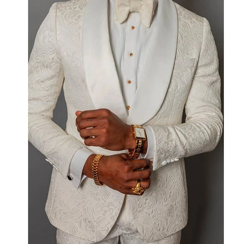 

New design Groomsmen IVory Pattern Groom Tuxedos Shawl SAtin Lapel Men Suits 2 Pieces Wedding Best Man ( Jacket+Pants )