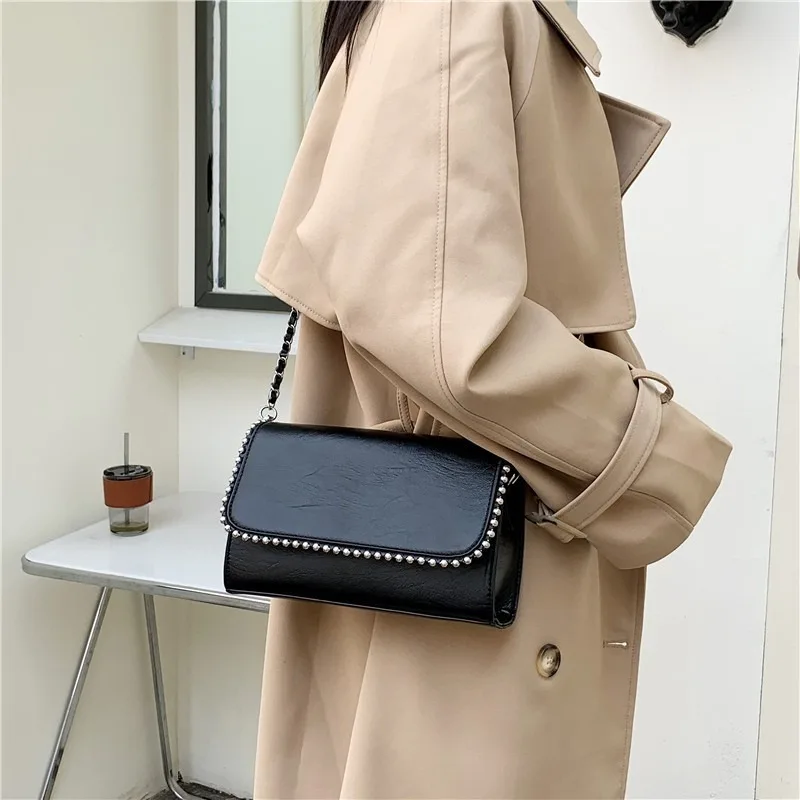 Fashion Chains Pearl Solid Thread Hasp Pu Shoulder Bags 2024 High Quality Hot Sale Crossbody Bag for Women Bolsos De Señora