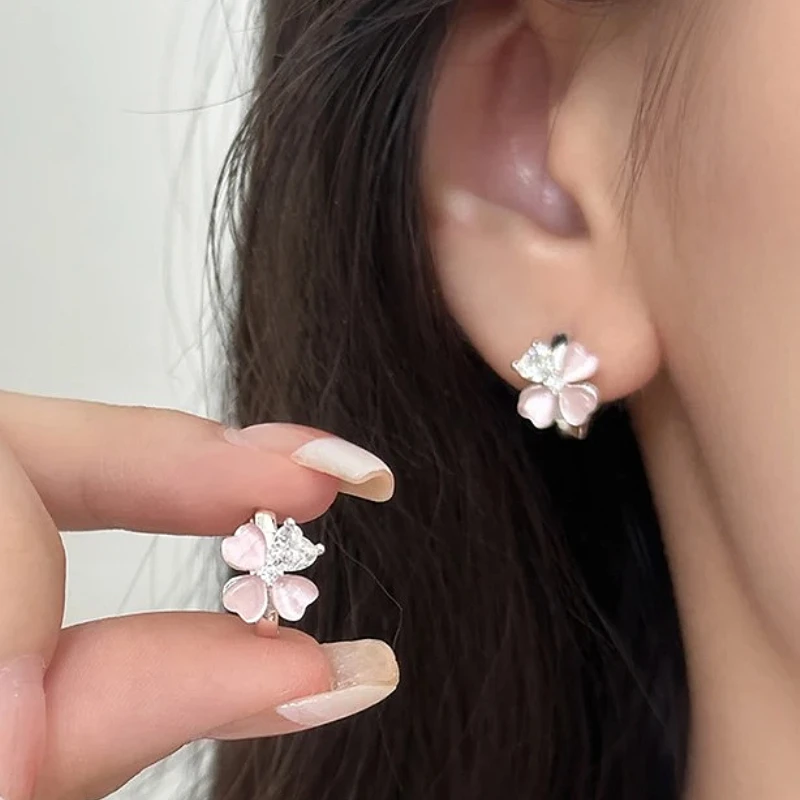 

925 Sterling Silver Zircon Charming Minimalist Clover Plant Hoop Earrings for Women Cute Flower Fine Jewelry Accessory in Summer
