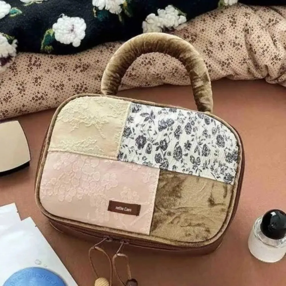 

Flower Jacquard Weave Makeup Bag PU Leather Portable Skincare Product Storage Box Large Capacity Artistic Handheld Makeup Case