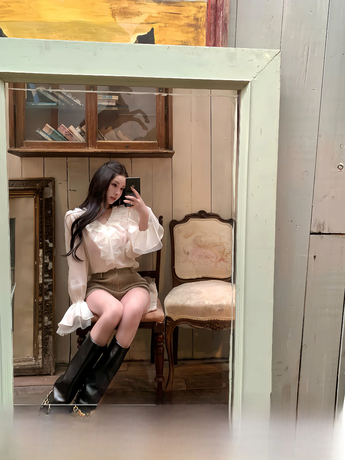 

OYFF Multi-Layer Ruffle Lace Hollow V-Ne irt Beige Breathable Long Sve Girls Faion Daily Wear Chinese Brand