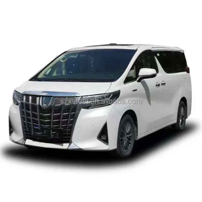تم ترقية سلسلة 20 لـ Alphard الأكثر مبيعًا في المصنع إلى الإصدار الفاخر من السلسلة 35، والتي تتميز بخطوط الخصر في كلاهما
