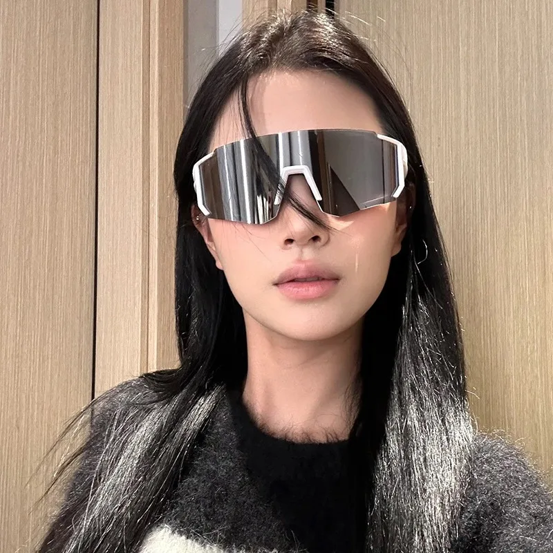 New Y2K Style Cycling Sunglasses Windproof Glasses for Men Women Retro-Reflective Sheeting Lens Road Riding Sport Glasses