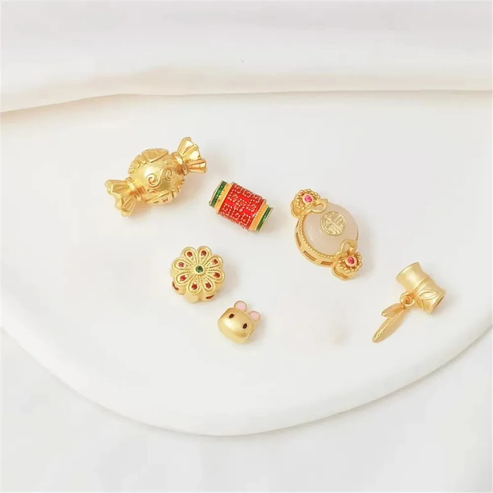 

Ancient-style Gold Accessories Oil-dripping Lace Through-hole Lucky Rabbit Head Camellia Scattered Beads DIY Jewelry Accessories
