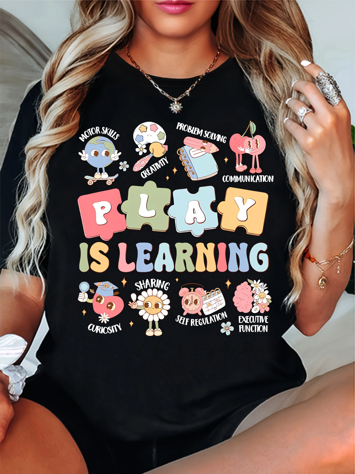 2025 اللعب الجديد هو نمط التعلم المطبوعة للجنسين الشارع موضة الاتجاه قصيرة الأكمام القطن الخالص جولة الرقبة قصيرة الأكمام قميص