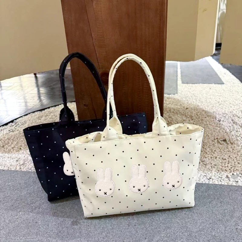 ميفي Kawaii أبيض وأسود البولكا نقطة حمل حقيبة المدمجة ركاب حقيبة يد للنساء والمراهقين لطيف الأرنب 2025 جديد Ins خفيف الوزن