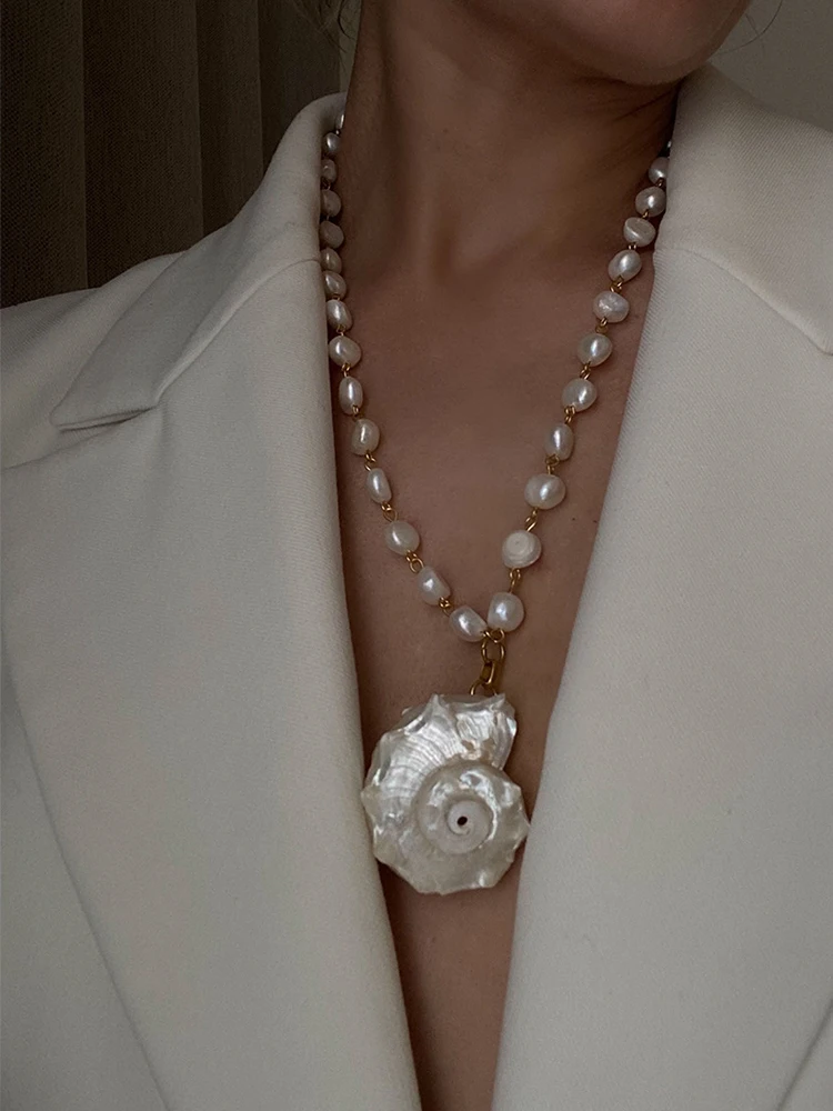 

Natural Baroque Freshwater Pearl Collarbone Chain Necklace EARRING