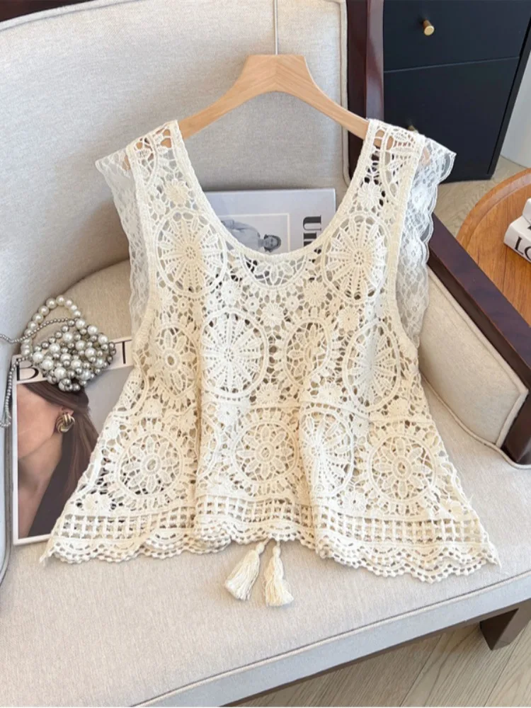 Женский кружевной жилет с открытыми бретелями, летний топ с прикрытием, дизайн с кисточками, свободный крой, обычная длина
