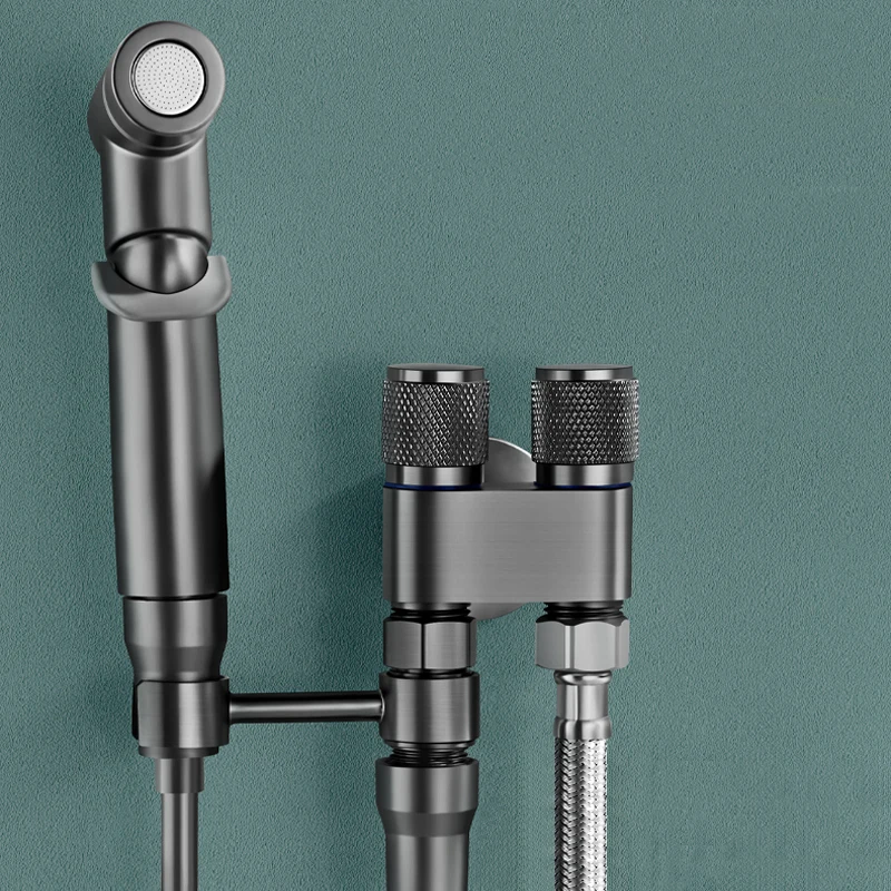 

New Premium Toilet Companion 1-Inlet 2-Outlet Dual-Control Dual-Water High Pressure Spray Gun Bathroom Dual-Control Angle Valve