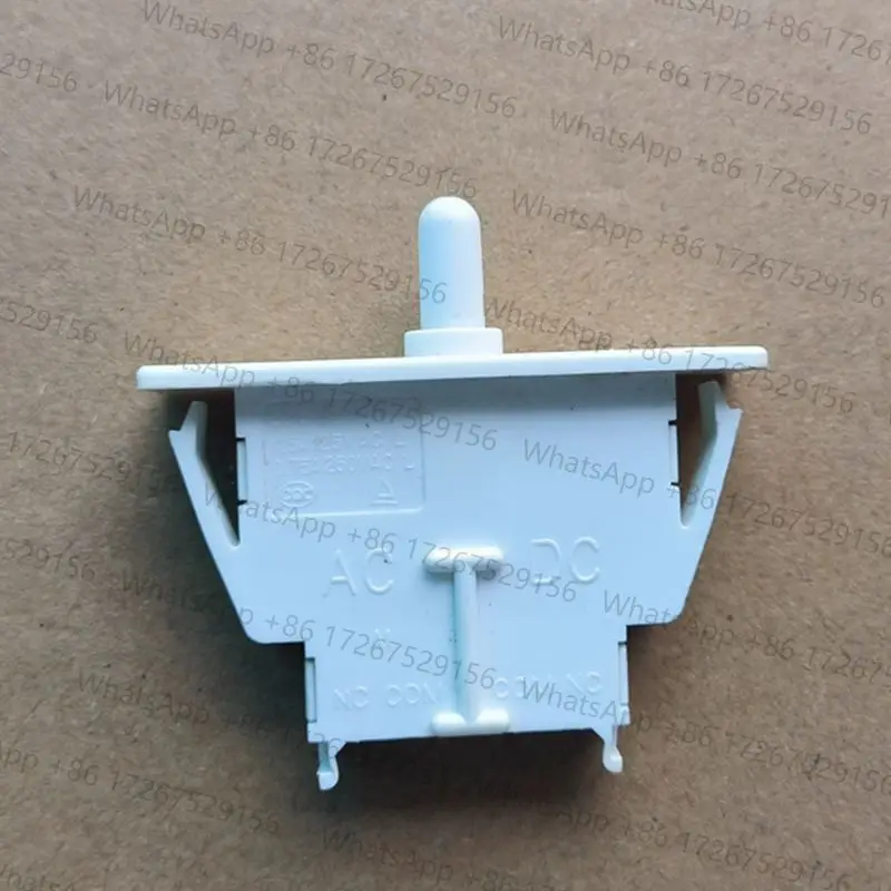 Suitable for LG refrigerator door switch GR-V2077TNA control door opening light, door control light, lighting switch