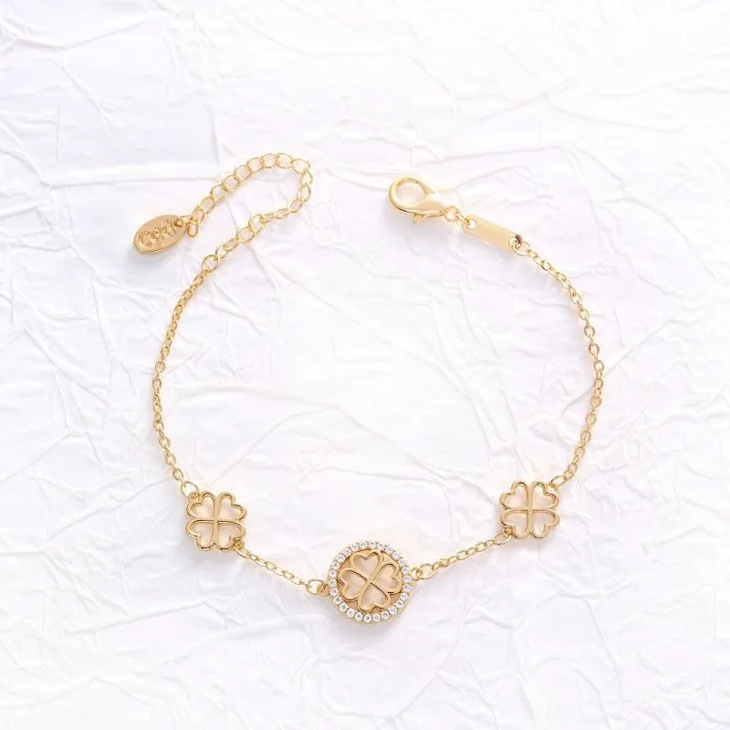 

Lucky Four Leaf Flower Bracelet Crystal Zircon Clover For Women Trendy Gold Plated Wrist Chain Waterproof Party Jewelry Gift