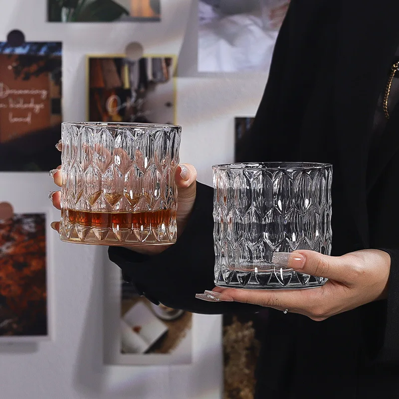 

Vintage Luxury Leaf Pattern Large Capacity Glass Cup for Water Coffee Wine