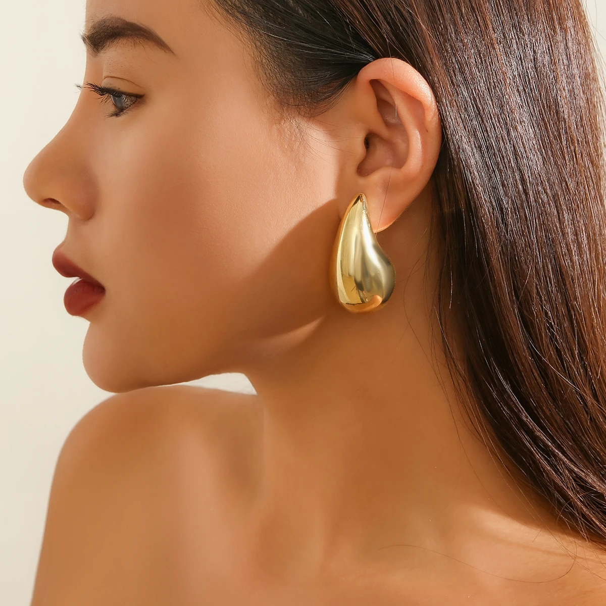 IngeSight.Z Exaggerated Large Water Drop Metal Earrings For Women Retro Gold Color Smooth Chunky Earrings Party Jewelry Gifts