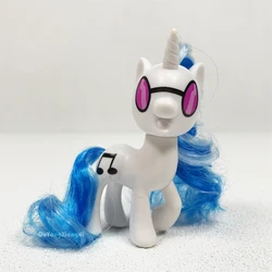 P8-150 Action Figures 8cm Little Cute Horse Model Doll Music prince wearing sunglasses Toys for Children