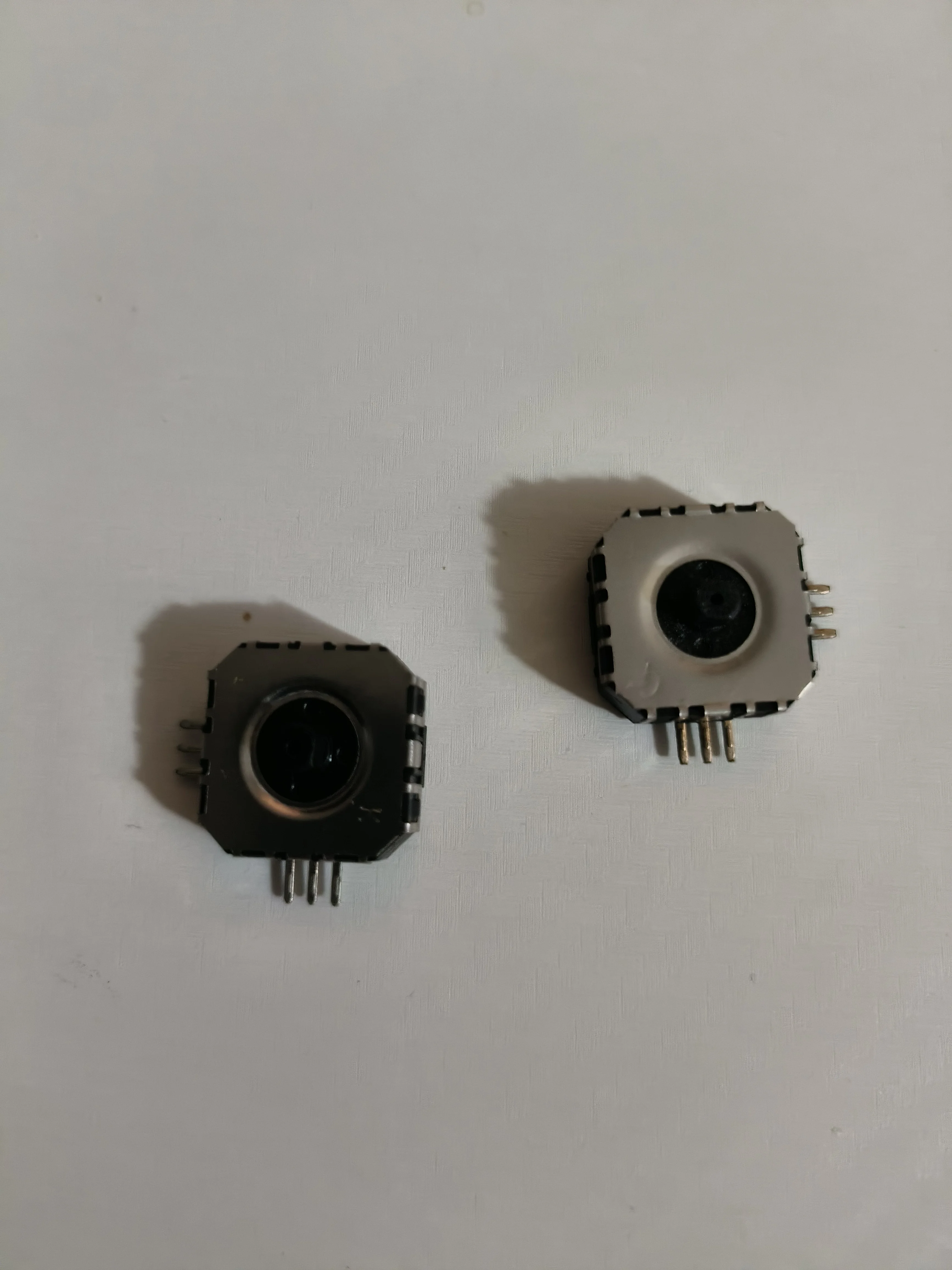 YYT FJ08K-4 PSP Joystick Switch B10K Controller Rotary Positioning Potentiometer 360 Rotatable Four-Direction Joystick Handle