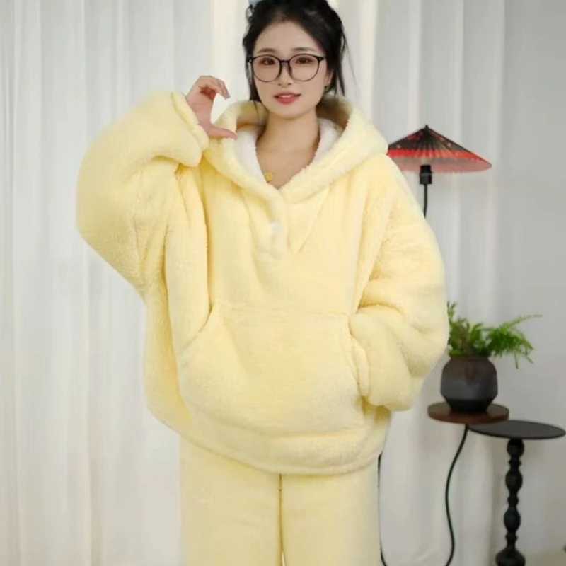 2026 نمط لطيف الصوف سميكة المتضخم مقنعين الدافئة المتسكعون شتاء جديد جميل تخفيض العمر سوبر سميكة البيج أفخم دعوى