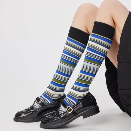 Imagen 2 del producto Otoño e Invierno medias de mujer moda Casual calcetines largos a rayas medias mujeres estilo universitario JK niñas calcetines hasta la rodilla medias