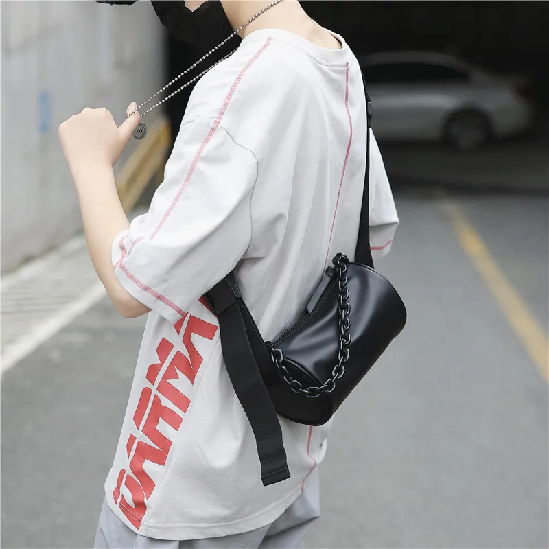 

Unisex Barrel Shaped Crossbody Bag with Chain Decoration Large Capacity Sling Bag for Date Party School Shoulder Bag As Gift
