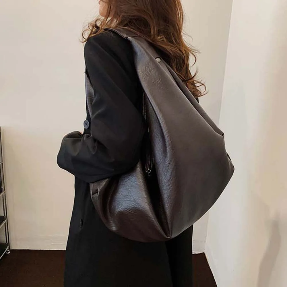 

Shoulder Bag Casual PU Dumpling Bag Retro Soft Versatile Commuting Handbag Solid Color Anti-splash Water Tote Bag Women