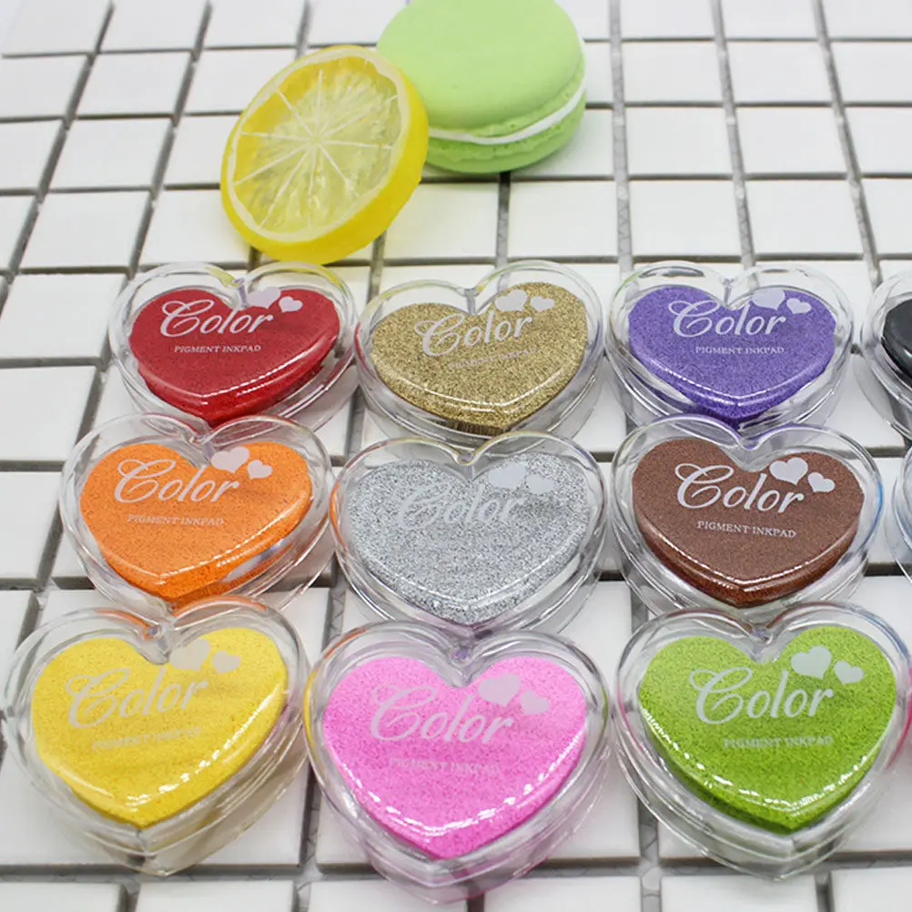 8Pcs Heart-Shaped Washable Ink Pads for Fabric Wood Paper Scrapbooking Cards DIY Craft Projects Bright Pigment Portable Stamp view 6
