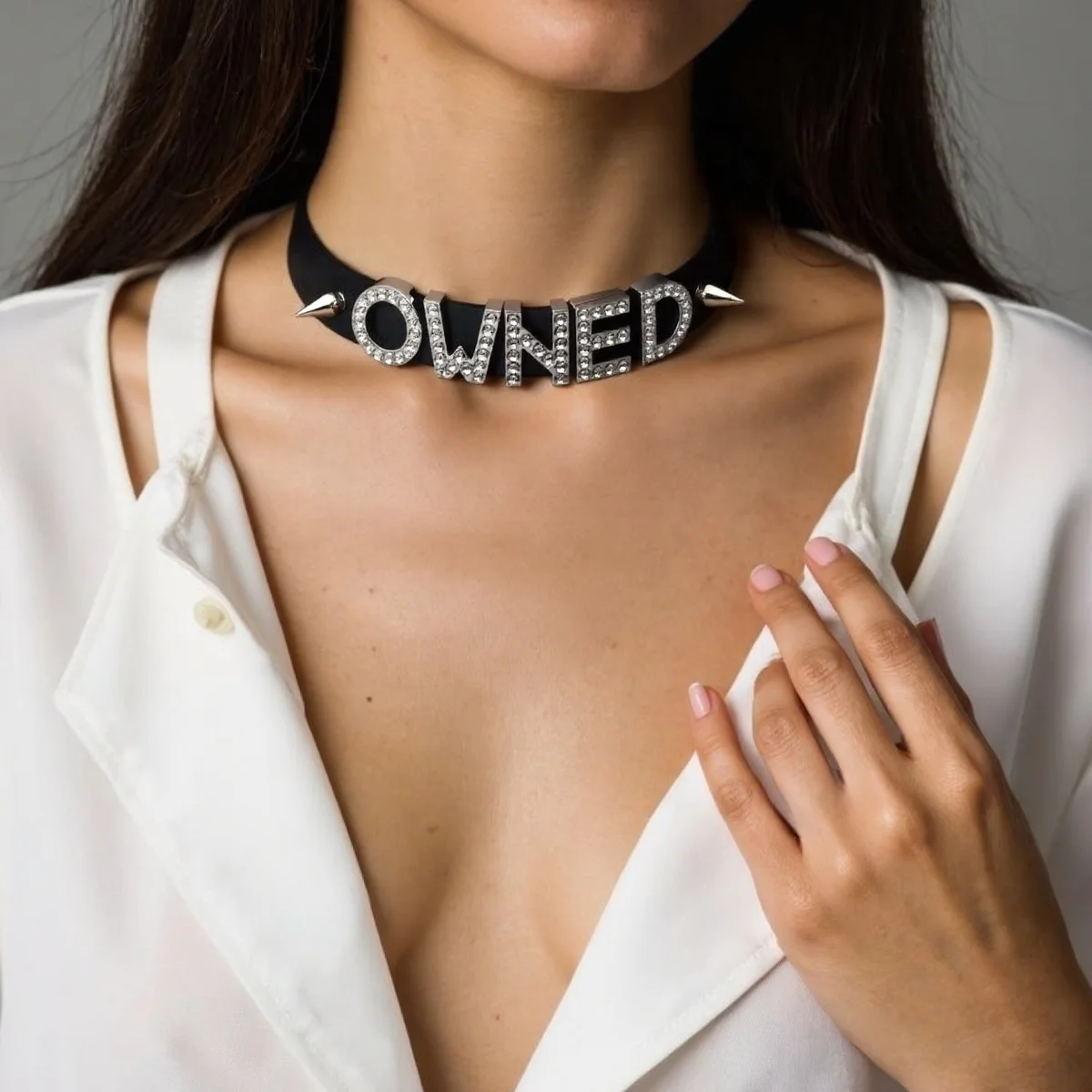 

Goth Punk Rhinestone Letters OWNED Name Choker Collar Black Rivet Leather Custom Necklace for Women Men's Party Club Gifts