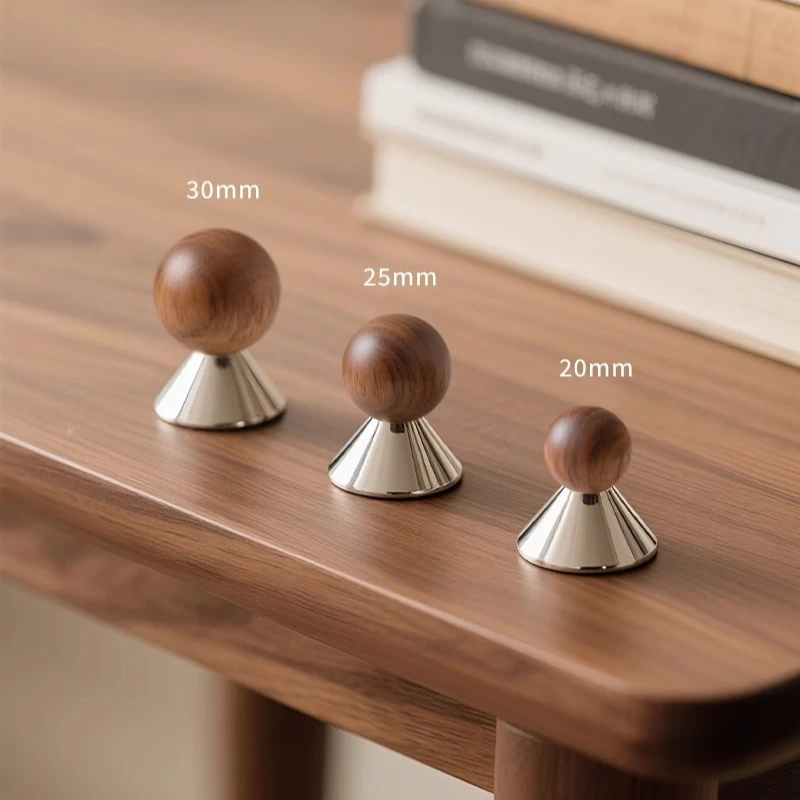Türgriff im europäischen Stil, kreativer Möbelgriff, luxuriöser Massivmessing-Schrankknopf, Küchenknopf, spiralförmiger Schirmgriff – Detail 4