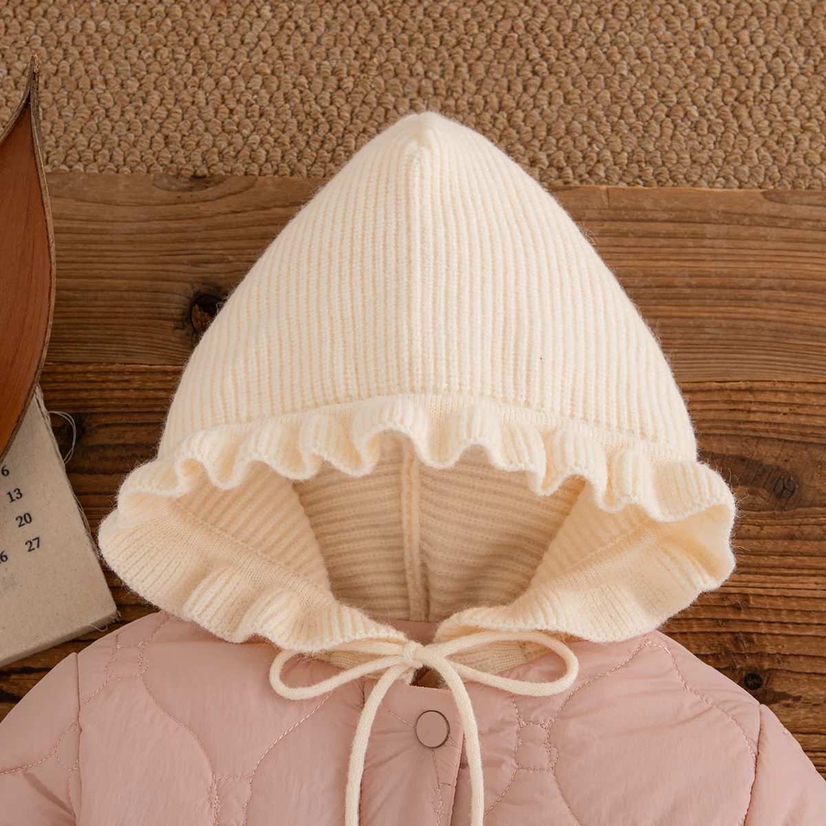 معطف طفلة الخريف / الشتاء بلون دافئ مقنعين سترة قطن الطفل لطيف الدانتيل تقليم ملابس خارجية للفتيات