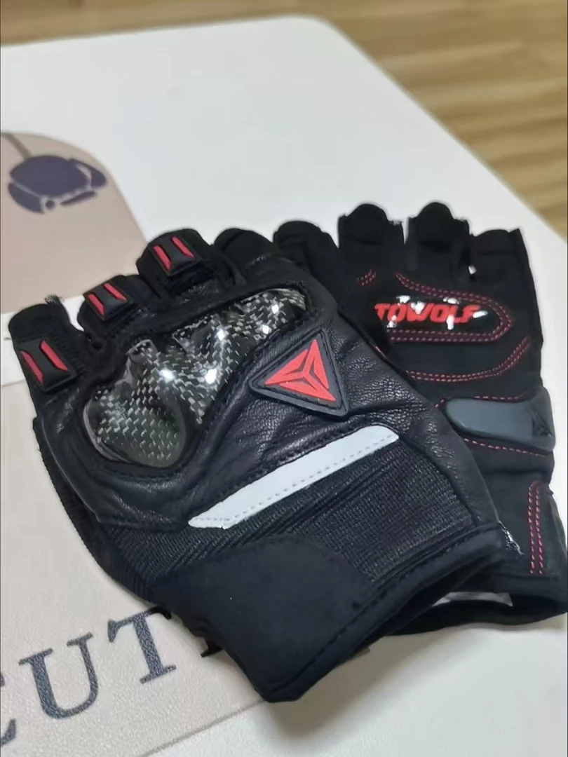 

MOTOWOLF Breathable Half Finger Gloves For Bicycle Riding Guantes with Garbon Fiber Protection Motorbike Gloves