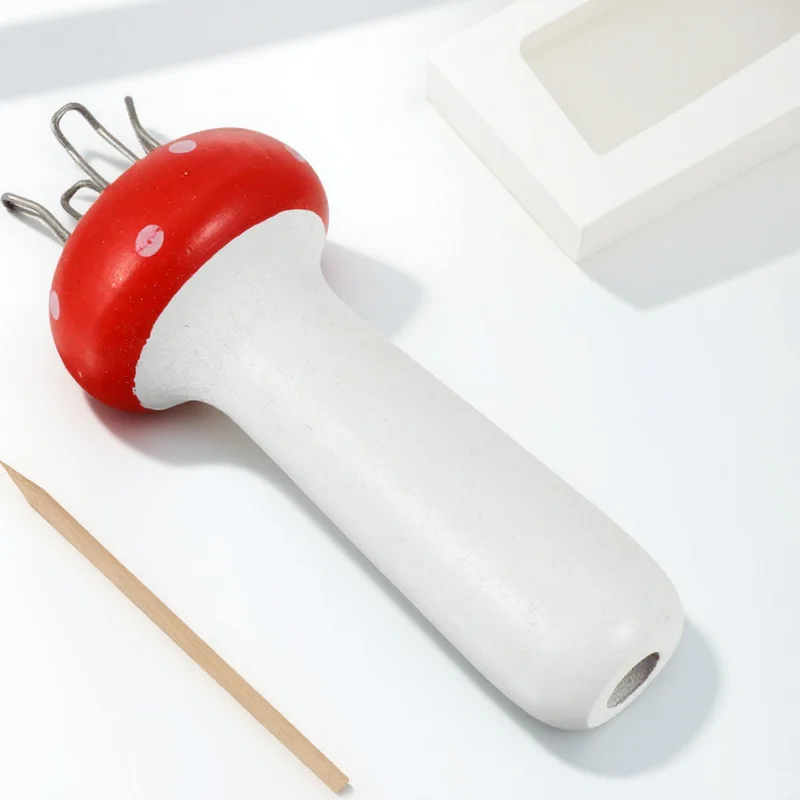 

Mushroom Shape Handy Wool Knitter French Knitter for DIY Craft Wooden Knitting Dolly Wool Cotton Silk Yarn Synthetic Thread