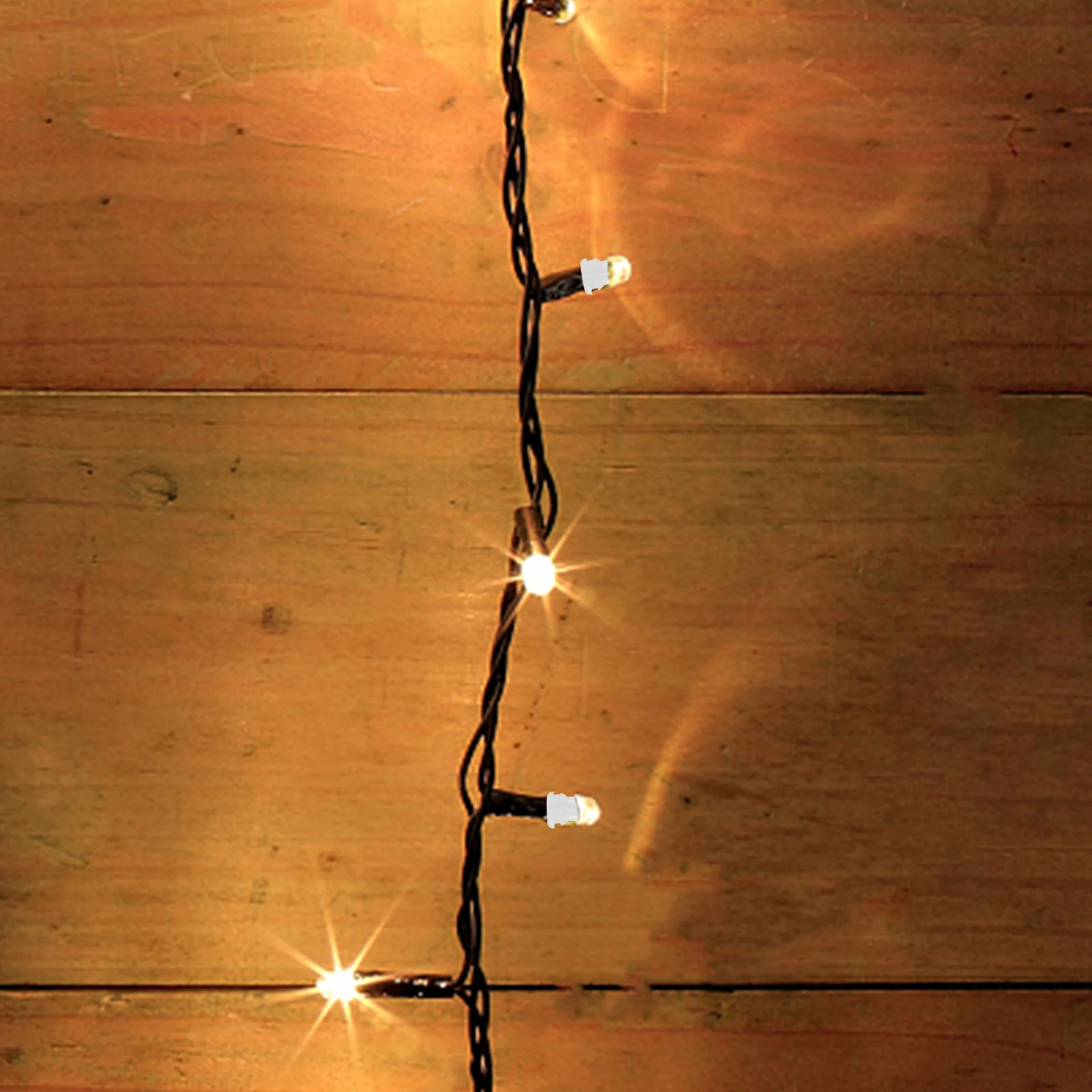 

200 Pcs LED Light Plug Outdoor Clips Plastic Ceiling Fixed for Rope Lights Bulb Fixing