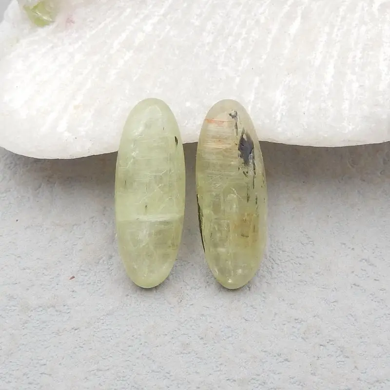 

Fashion Jewelry Green Kyanite Handmade Gemstone Cabochons Pair Fine Customized Jewelry 22x8x4mm 3g