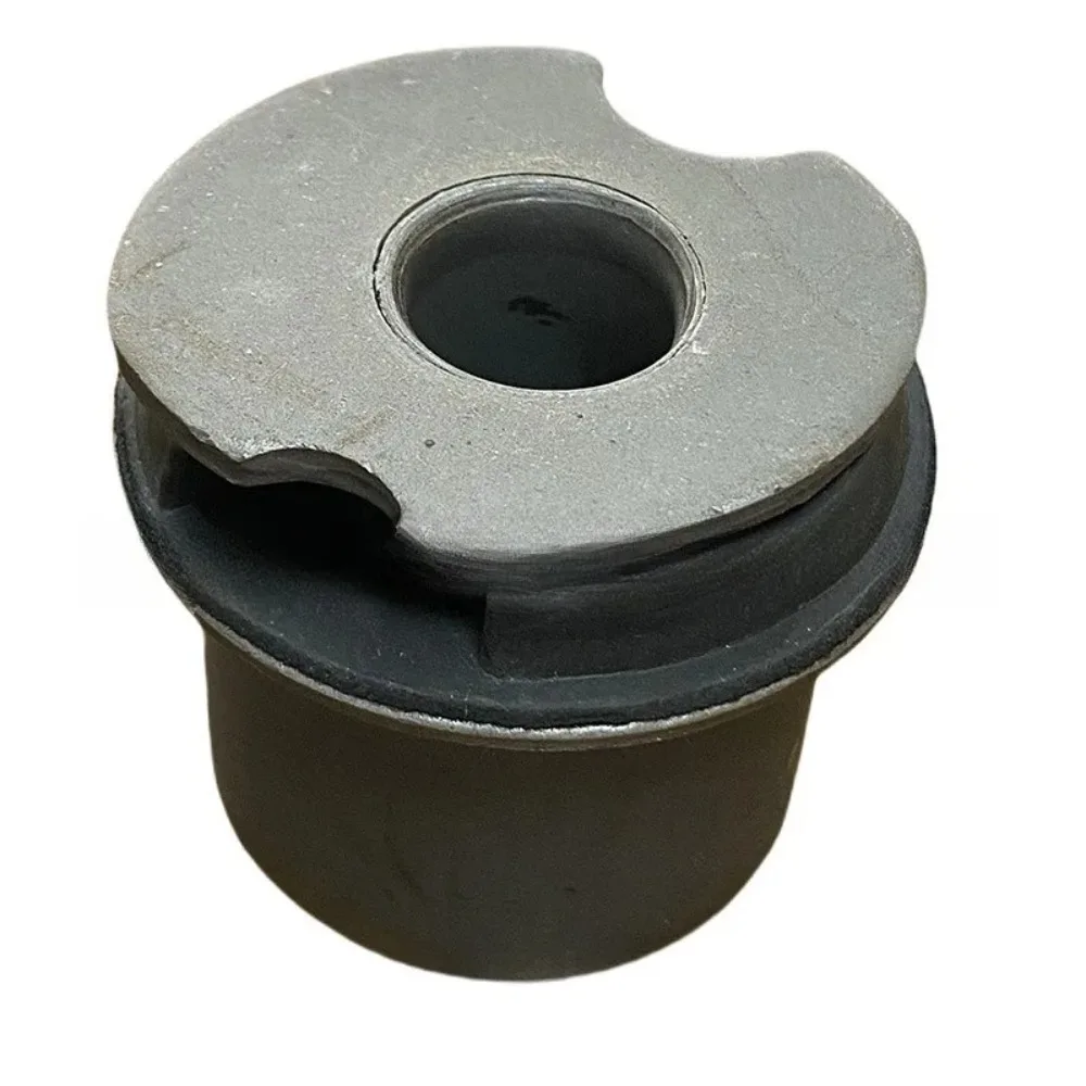 

25872770 New Car Front Differential Axle Bushing for Hummer H3 2006-2010 H3T 2009-2010