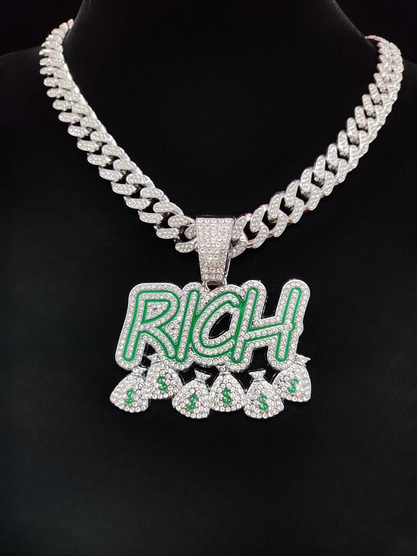 2024 New Arrived Hip Hop Rich Money Pendant Necklace Men Women Chain Iced Out Bling Bling Necklaces HipHop Jewelry Fashion Gift