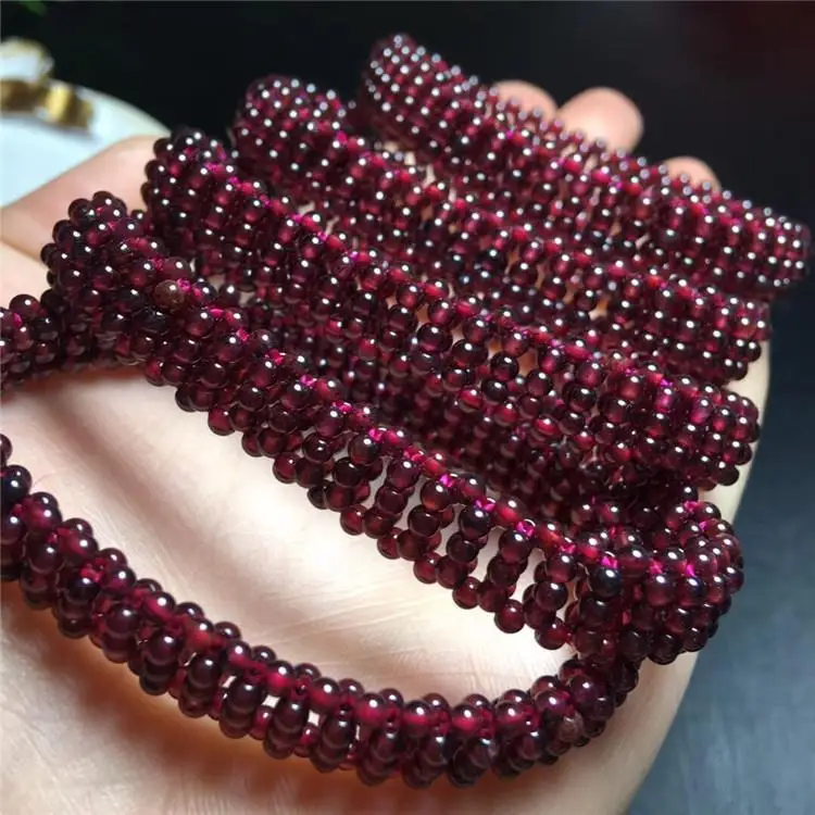 

Женский трендовый антикварный браслет на руку с гранатом