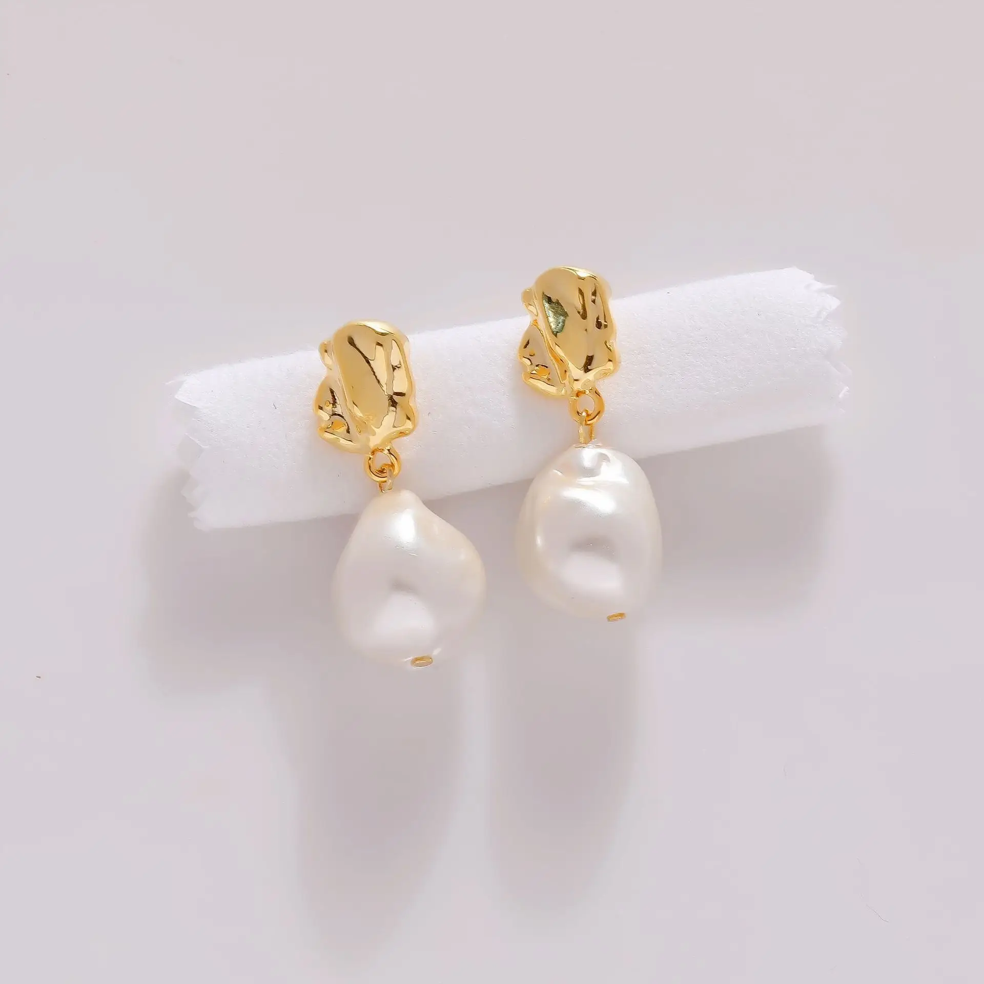 Korean Exquisite Fashion Pearl 14k Gold Plating Earring Stud Elegant S925Silver Needle Post Minimalist Metal Accessories Hotsale