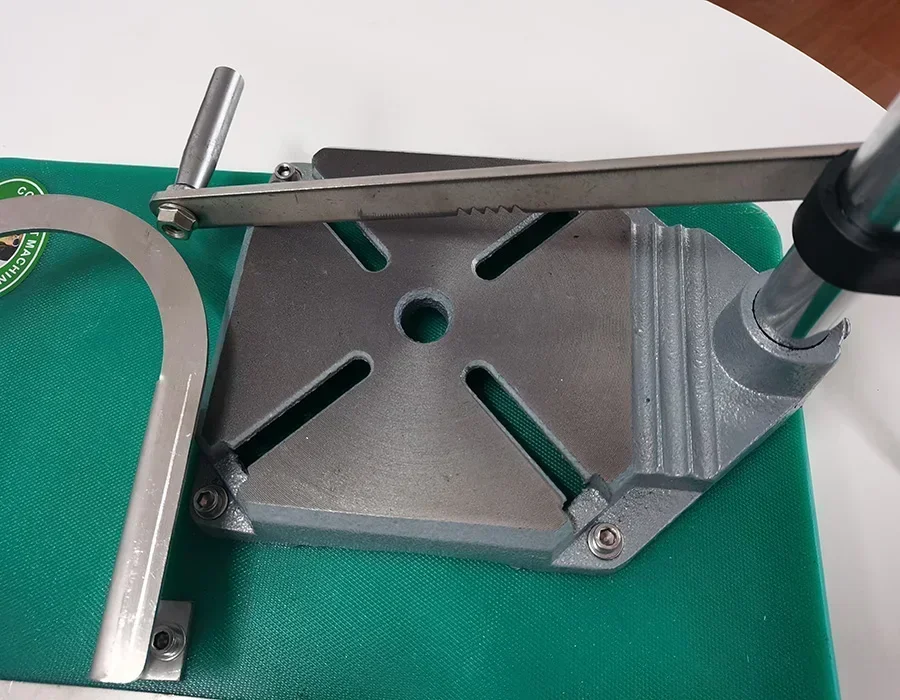 

Matching Machine Of Coconut Peeler Coconut Opener Cutter Machine Coconut Husk CutterHot Salescheap And Fine