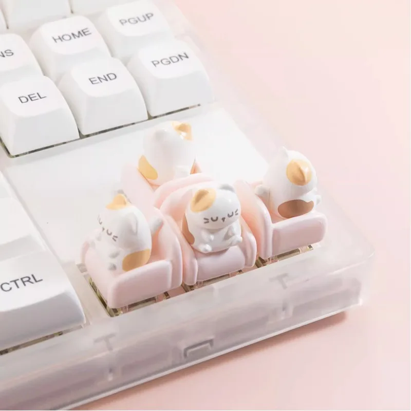 Unique Original Fortune Cat Key Caps Cute Three Flowers Cat Design Resin Personalized for Mechanical Keyboards Ideal Girls' Gift