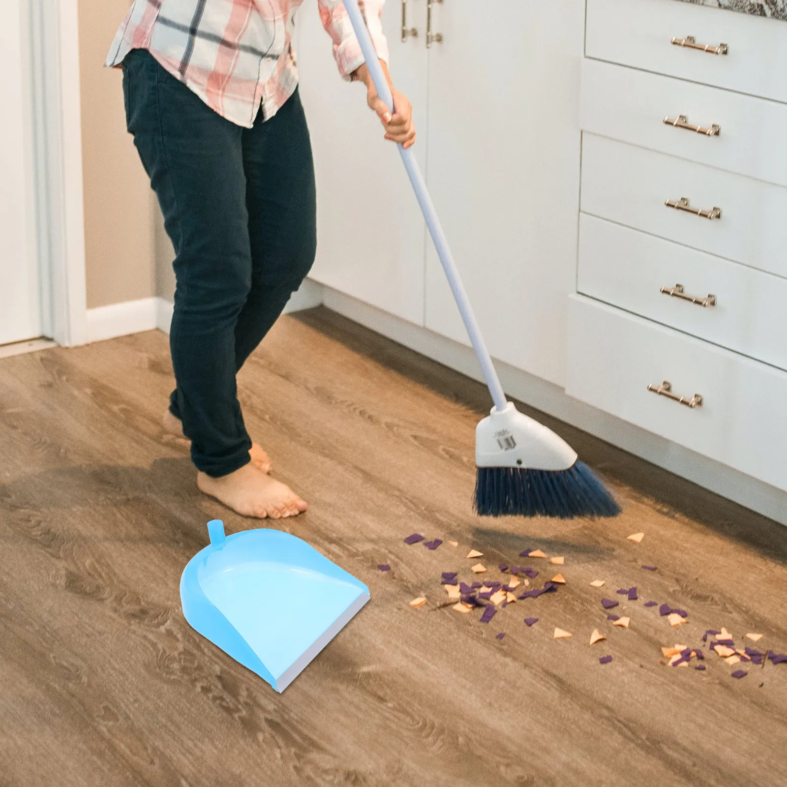 2Pcs Mini Dustpan Set Heavy Duty Thickened Plastic Dust Pan for Easy Grip Compact Size for Home Office Cleaning