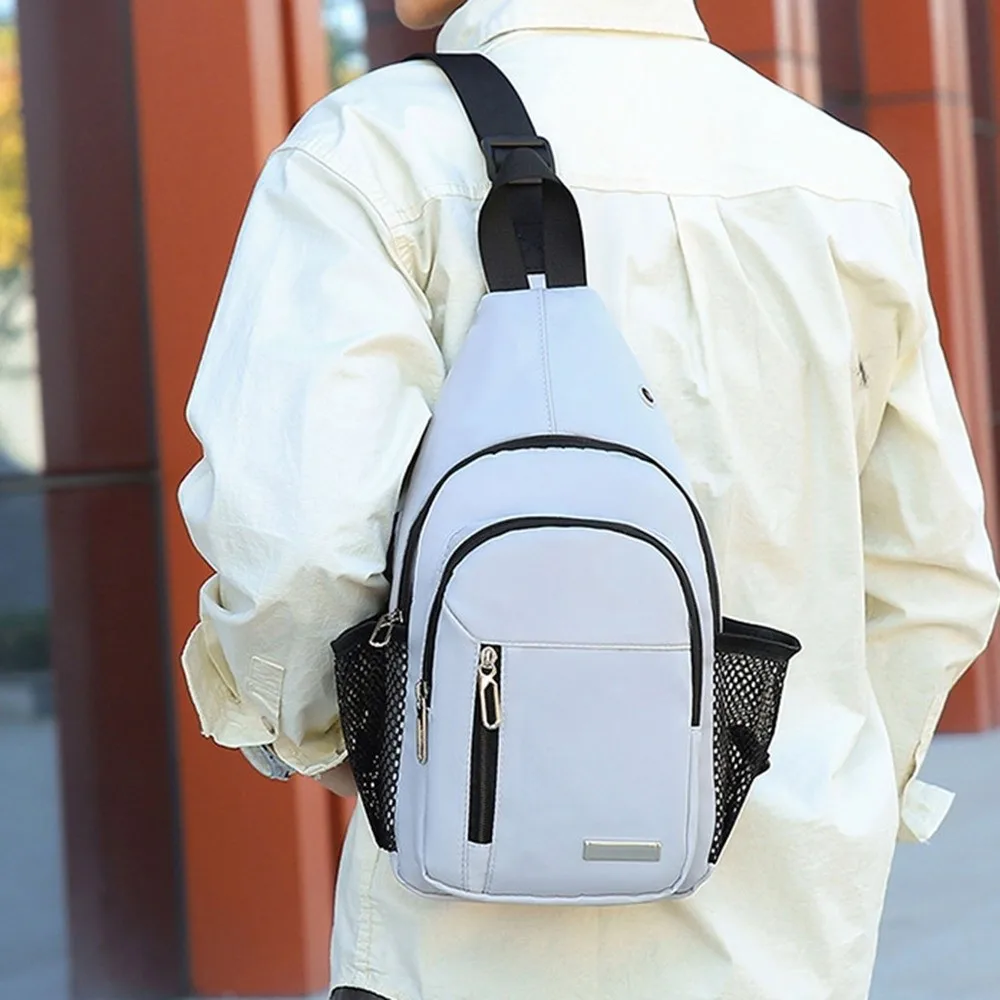 

Lightweight Glow Men's Chest Bag Waterproof Multifunctional Nylon Crossbody Bag Commuting Large Capacity Casual Phone Pouch Boys