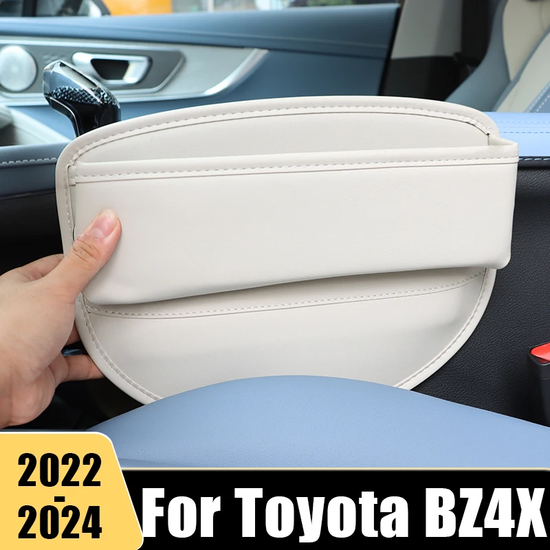 

Leather Car Seat Crevice Storage Box Bag For Toyota BZ4X EA10 2022 2023 2024 Key Card Phone Holder Organizer Pocket Accessories