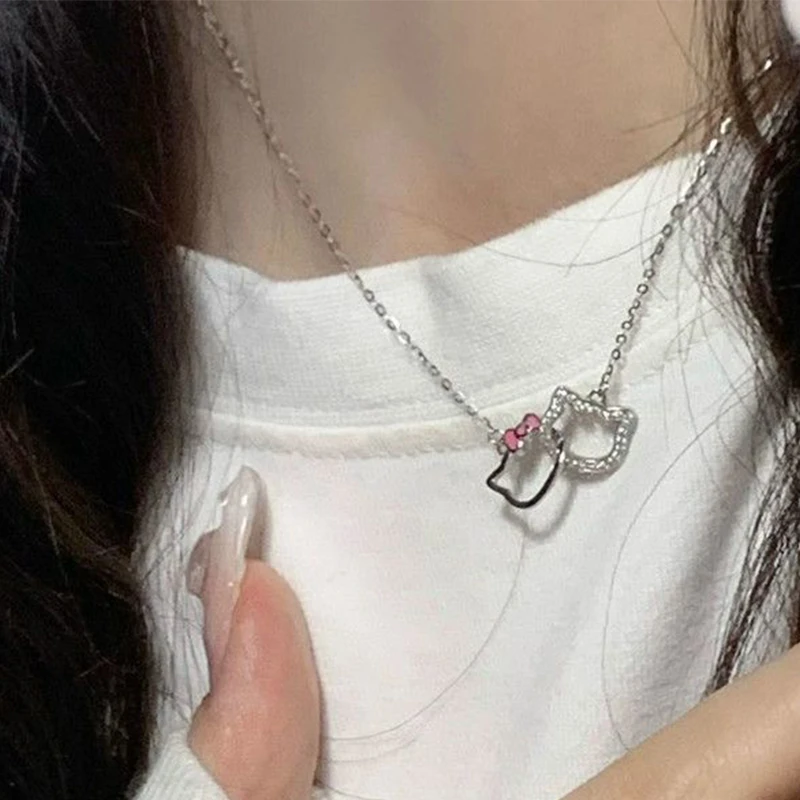 Sanrio Hello Kitty Necklace Pendant Kawaii Double Ring Clavicle Chain Girlfriend Charms Clasped Anime Chain Jewelry Gift