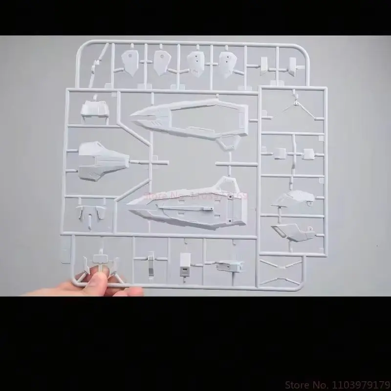 SV Model MB1/100 Freedom Assemble Action Figure - Gedeeltelijk voorgecoate plastic modelkit voor verzamelaars Bureaudecoratie Speelgoedcadeau