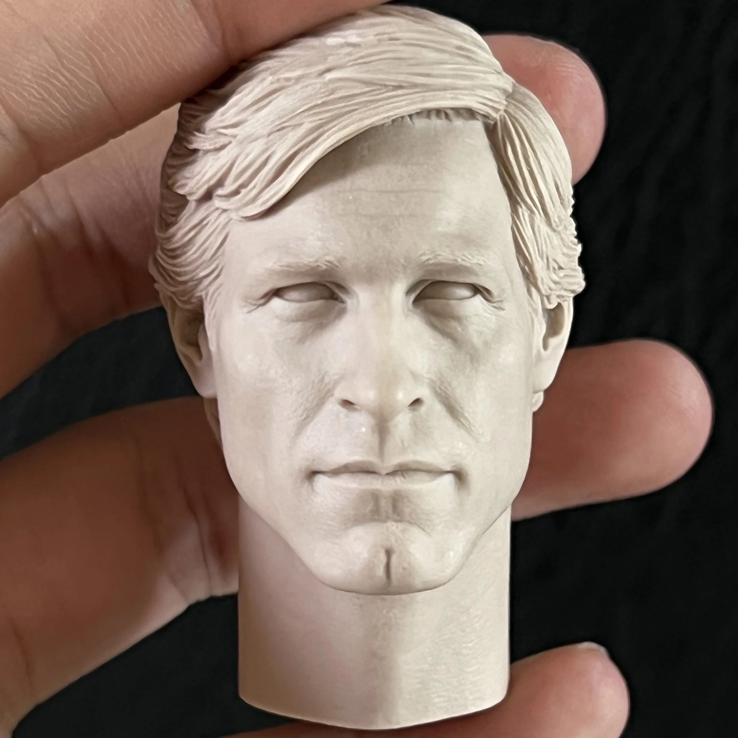 

1:6 Cast Resin Figure Puzzle Kit Figure Head (Harvey Dent) Unpainted Sculpted Model (50mm)